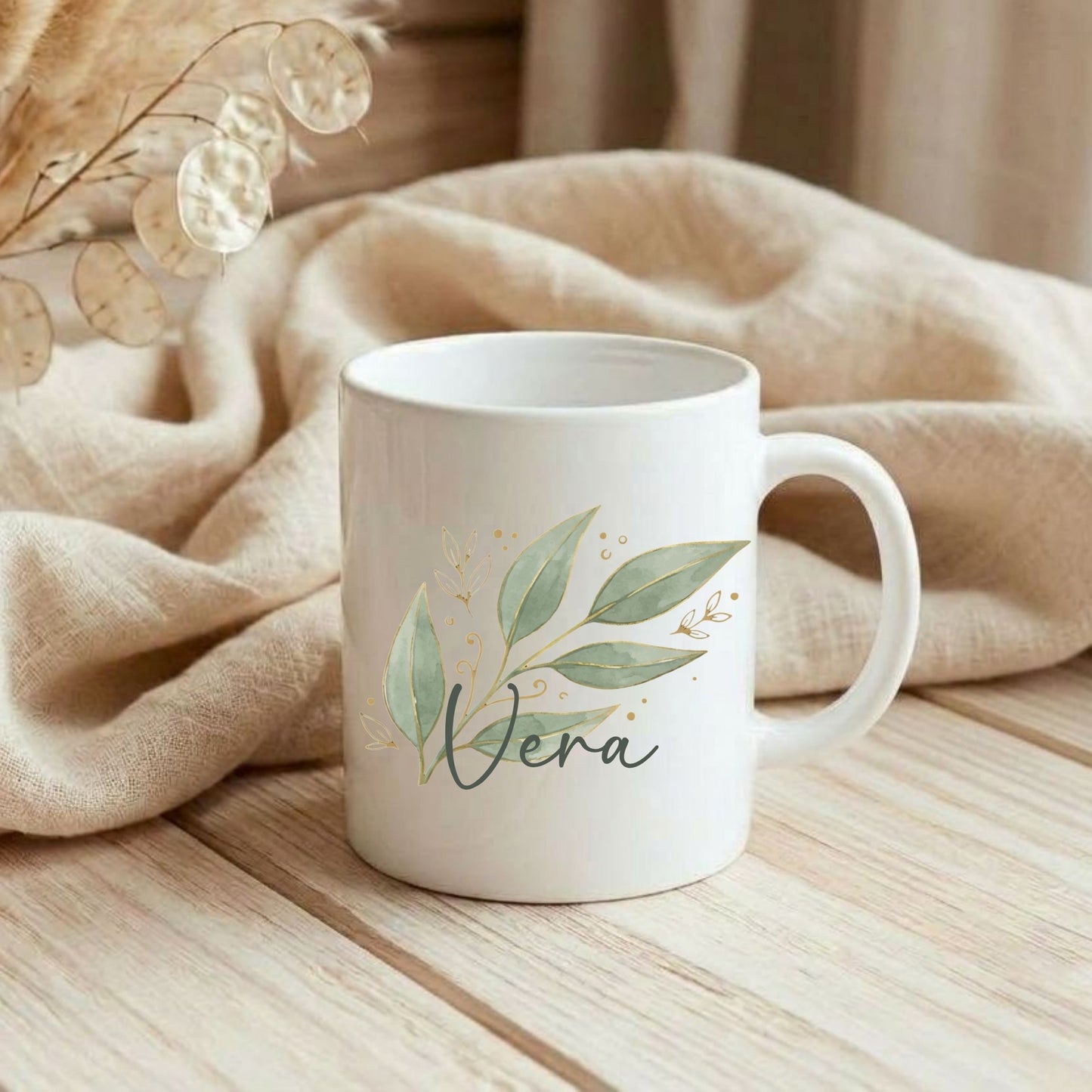 Personalisierbare Namenstasse – Tasse mit Eukalyptuszweig