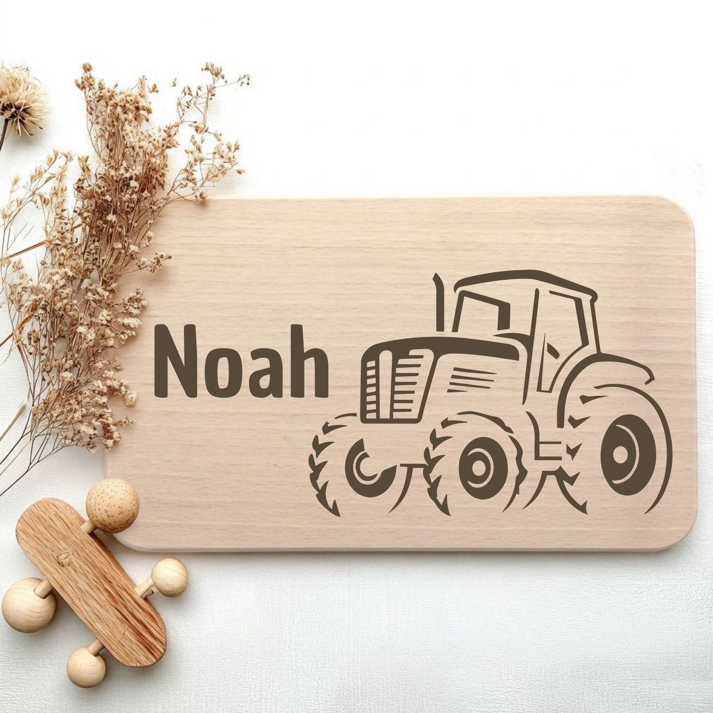Frühstücksbrett Traktor, personalisiert mit Namen