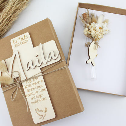 Geschenkset zur Taufe, Taufkreuz mit Namen aus Holz